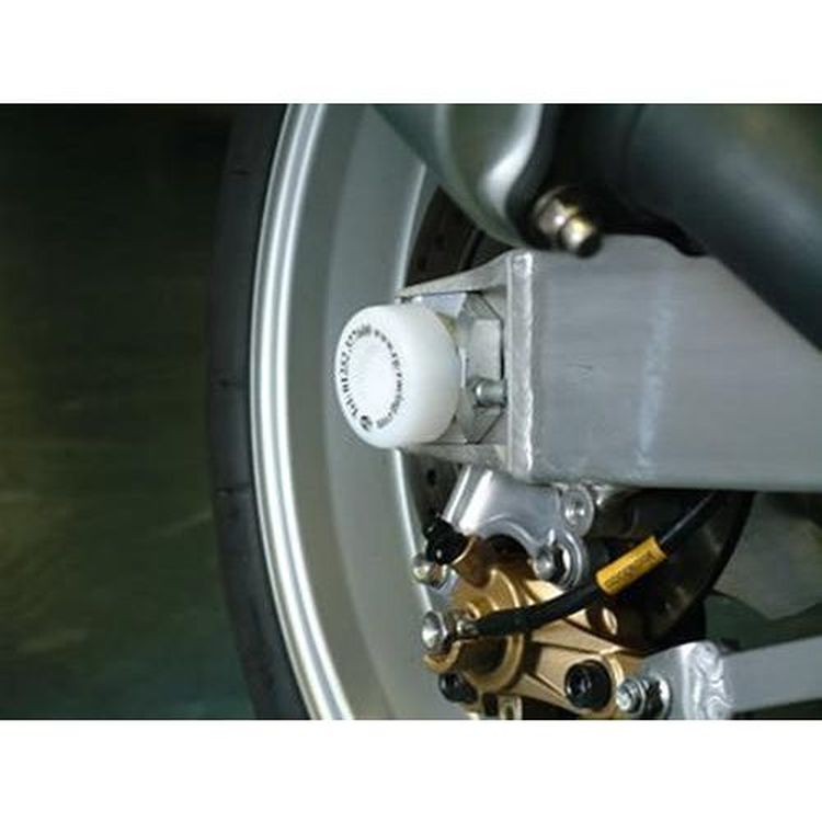 R&G Suzuki GSXR600 / GSXR750 / GSXR1000 / Hayabusa Swingarm Protectors