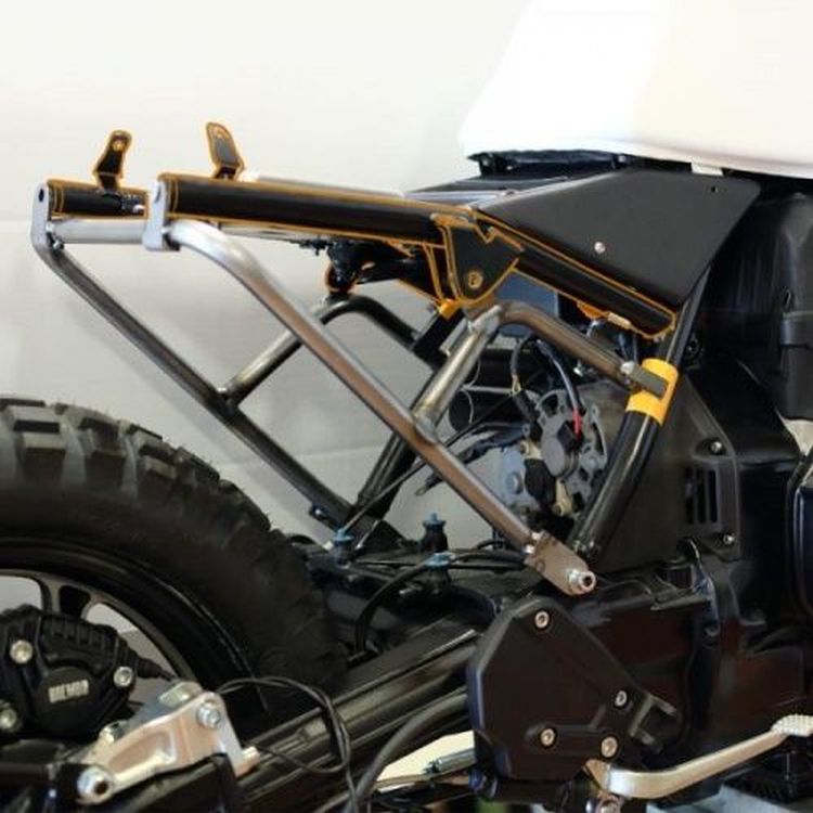 Unit Garage Frame and Welding mask for BMW K100 sKrambler Conversion
