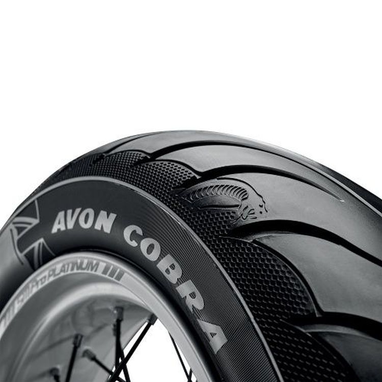 Avon Cobra Chrome 240/40/18 Rear Tyre