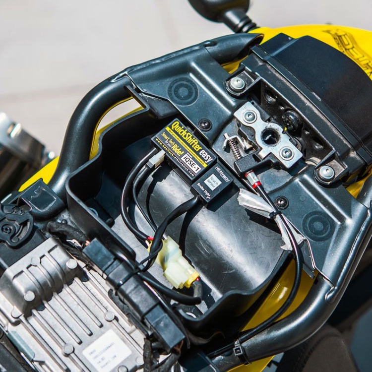 Ducati Monster 1200 R All Years Healtech iQSE Quickshifter Kit