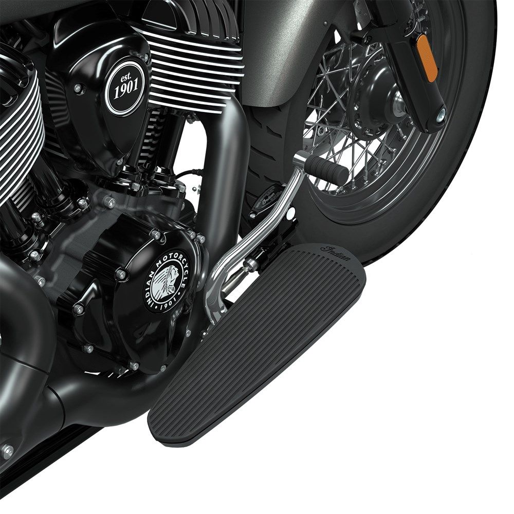 Indian Chief Forward Foot Controls with Floorboards, Cruiser Black